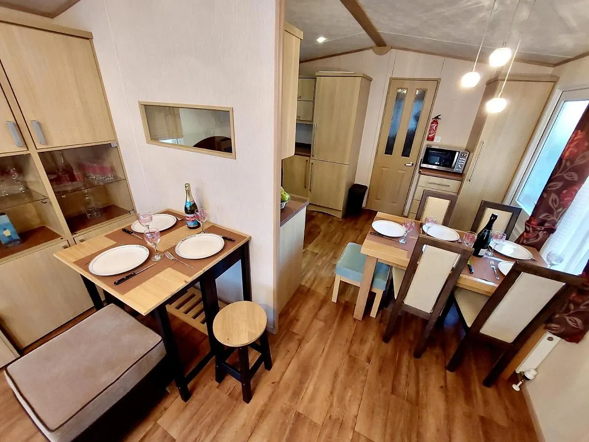 Mobilhomes Du Kerdidrouz Du Leon Pont Aven 0*, Pont-Aven