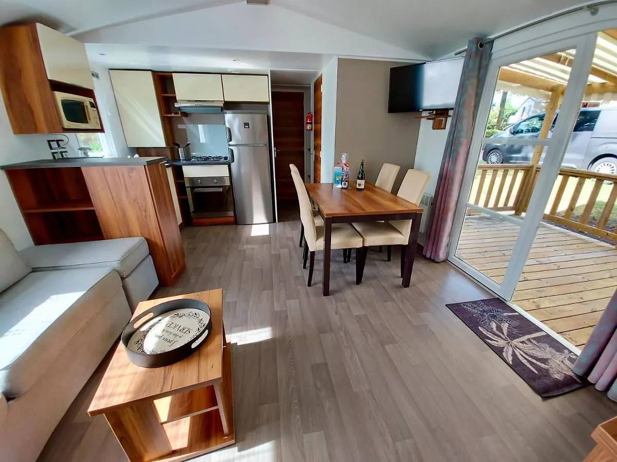 Mobilhomes Du Kerdidrouz Du Leon Pont Aven 0*, Pont-Aven France