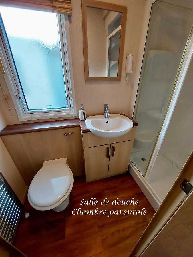 Mobilhomes 6 et 8 personnes PONT AVEN Kerlann Draps fournis 0*, Pont-Aven France